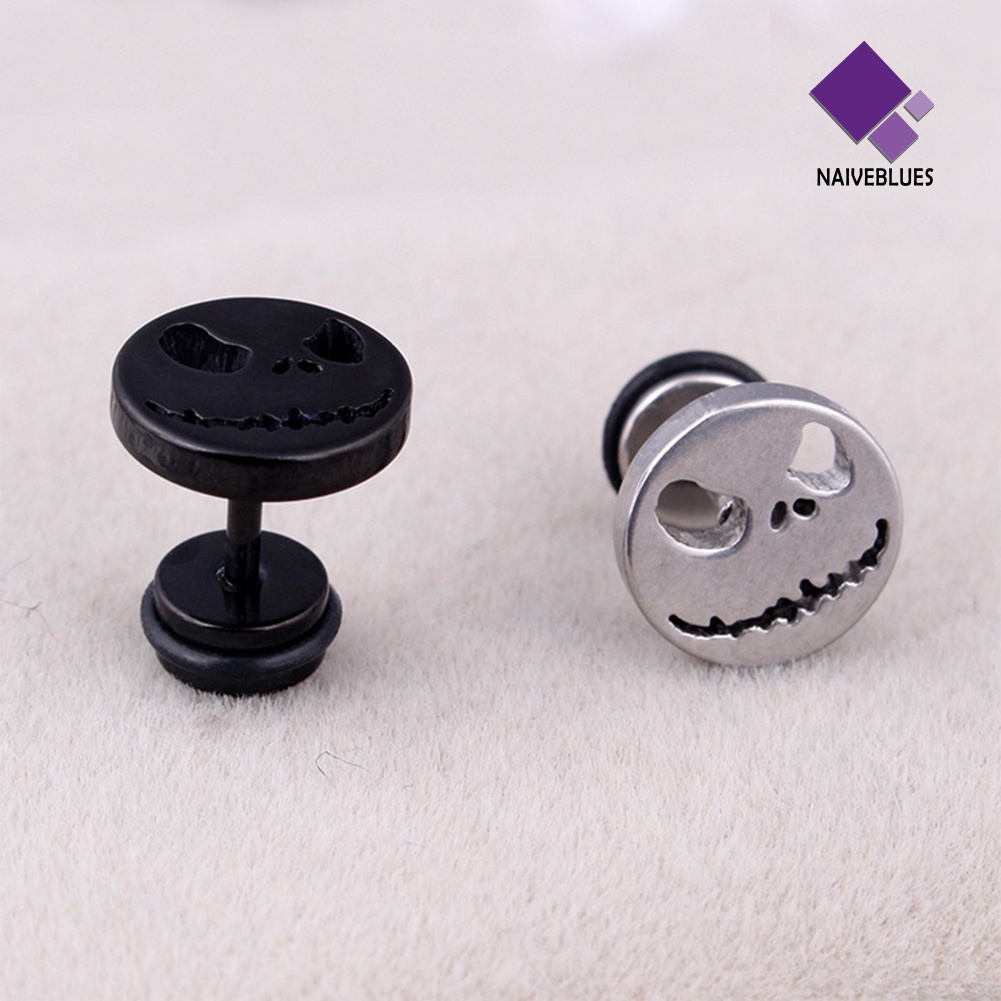 1pc Anting Stud Desain Tengkorak Halloween Bahan Titanium Untuk Pria Dan Wanita