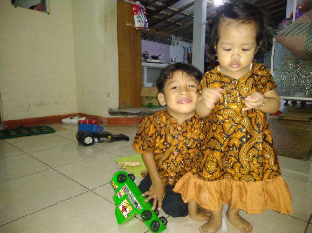 Couple Batik Anak Cewek Cowok By Rayhan Batik