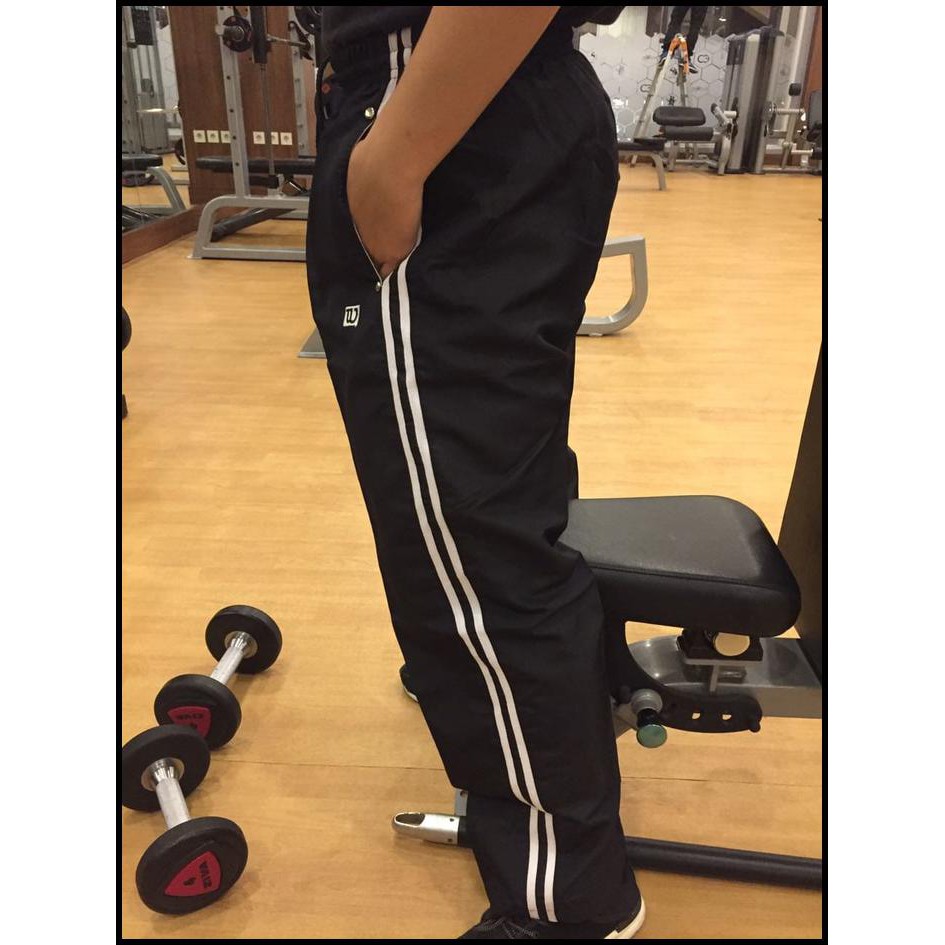 Celana Training Wilson