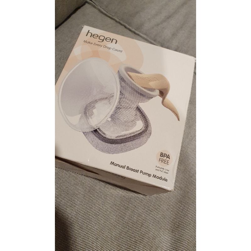 HEGEN manual breast pump second like new