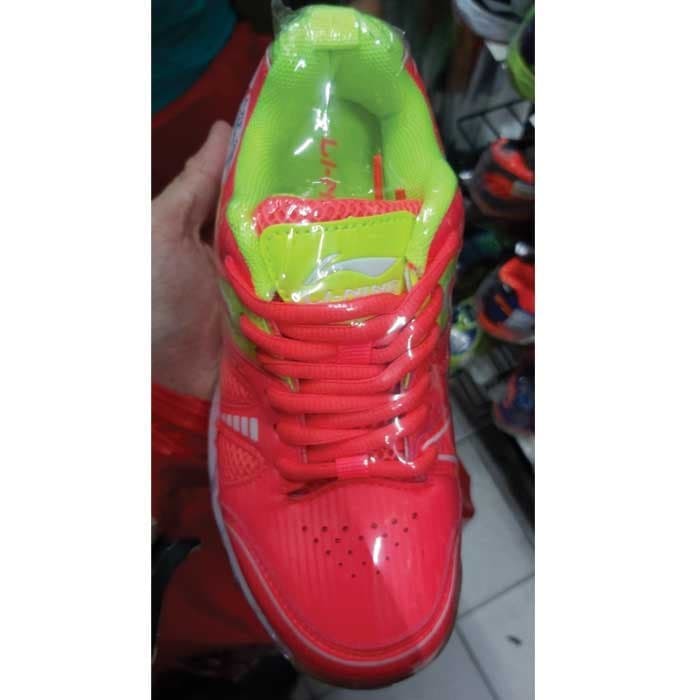 Sepatu Badminton Lining Junior warna Pink