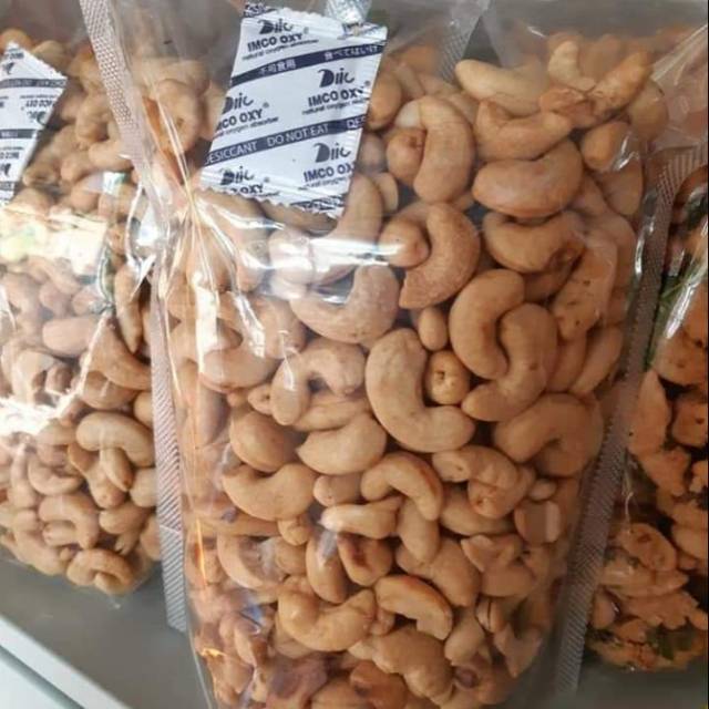 

Kacang mede fresh