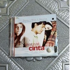 CD MUSIC ORIGINAL OST AYAT AYAT CINTA BY ROSSA SHERINNA UNGU