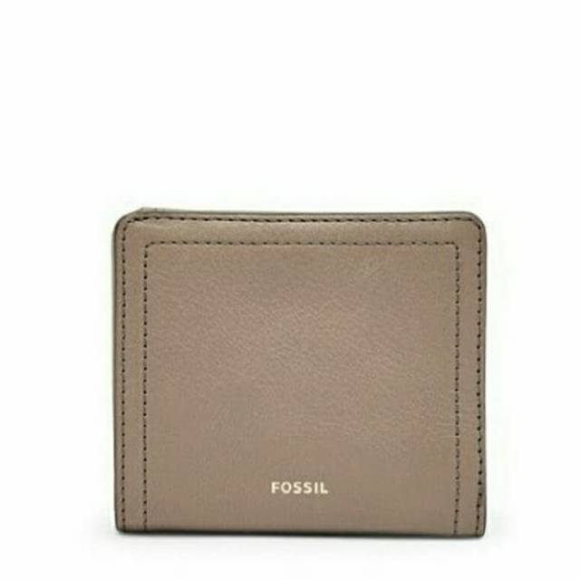 fossil logan mini bifold light taupe