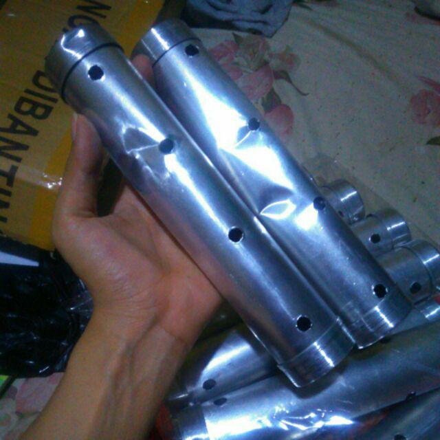 Cetakan Lontong Alumunium / (  1 Lsn)