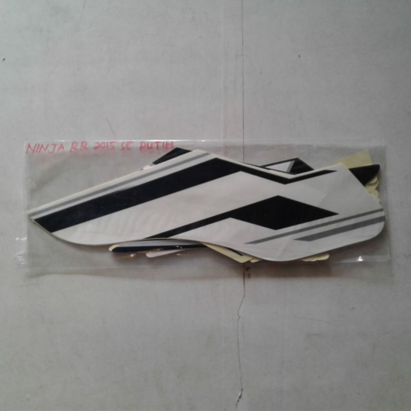 Striping ninja RR 2015 SE putih