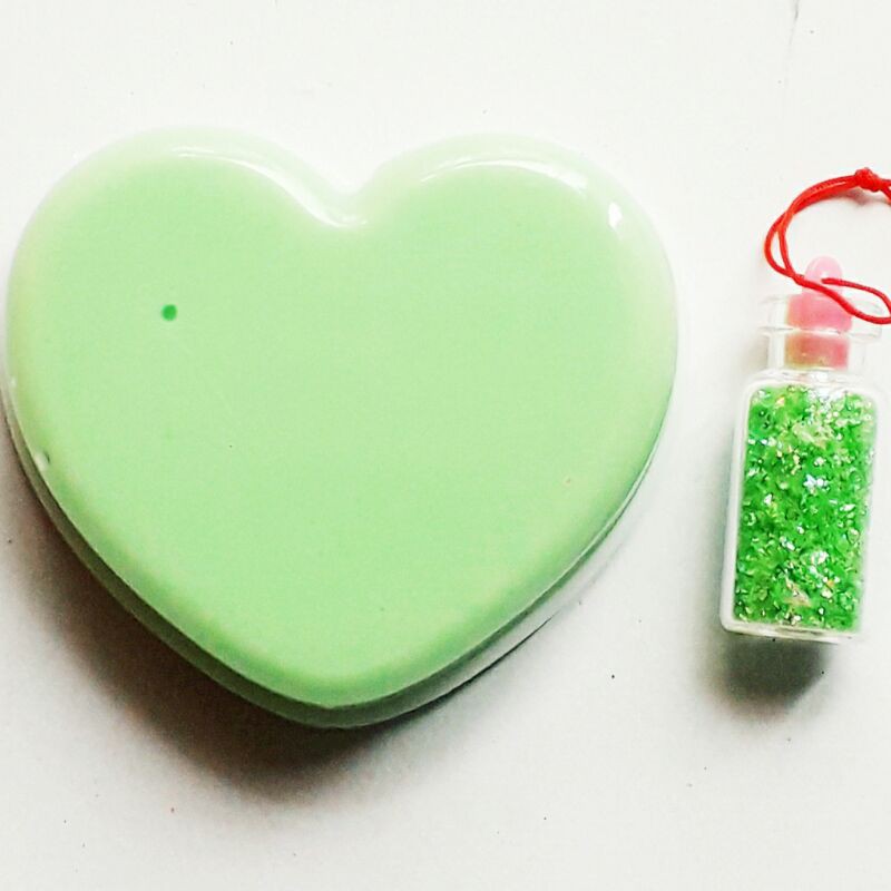 Paket Hemat Mainan 1 buah Slime Love dan Glitter mini