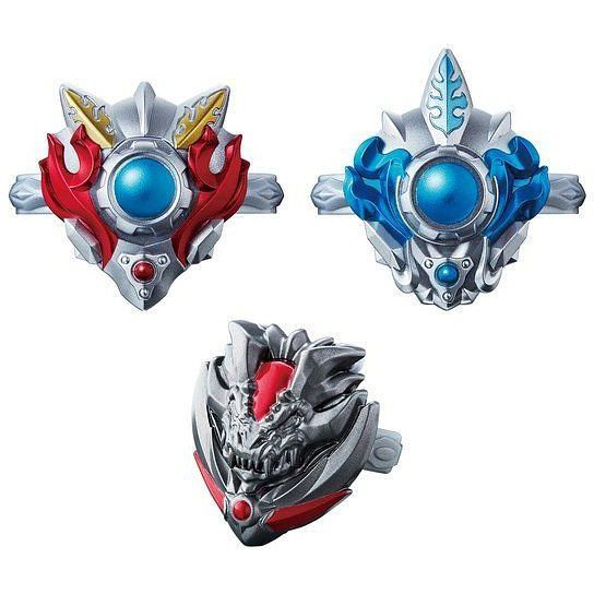 Bandai Ultraman Taiga DX Ultra Taiga Accessory Set 1