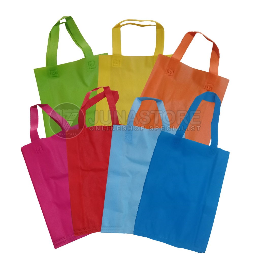 TAS KAIN SPUNBOND / GOODIE BAG 25X35