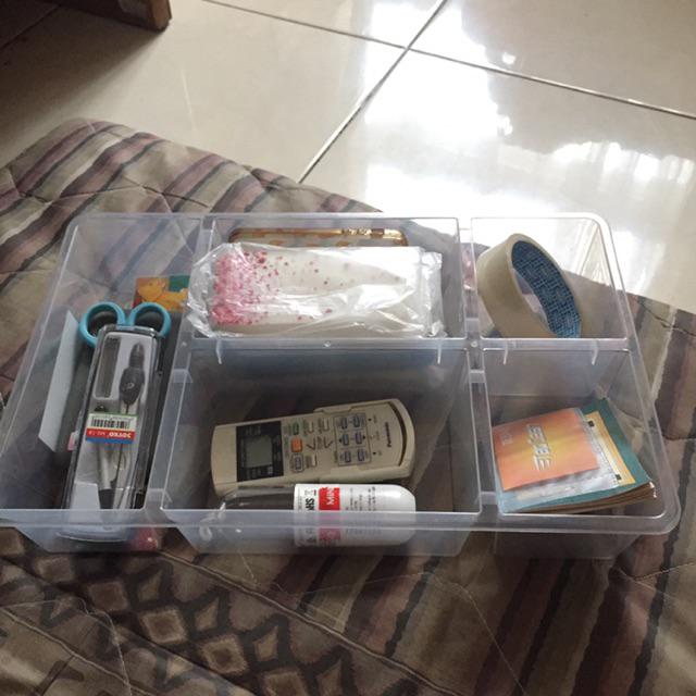 Antonius Sisipan Bakul, Transparan