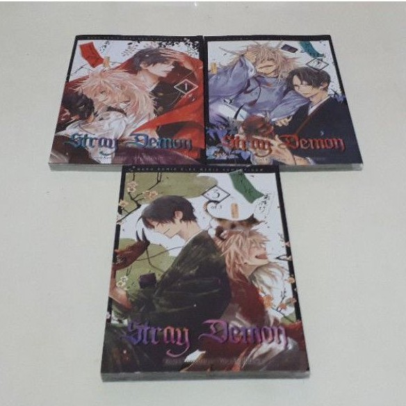 komik  Stray Demon  vol.1-3 tamat