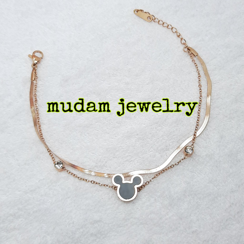 Gelang Rantai dan Belut Gepeng Titanium Model Mickey Diamonds Artifisial Warna Rose Gold dan Gold