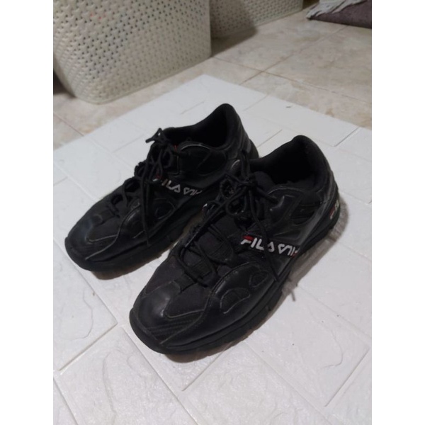 sepatu Fila second