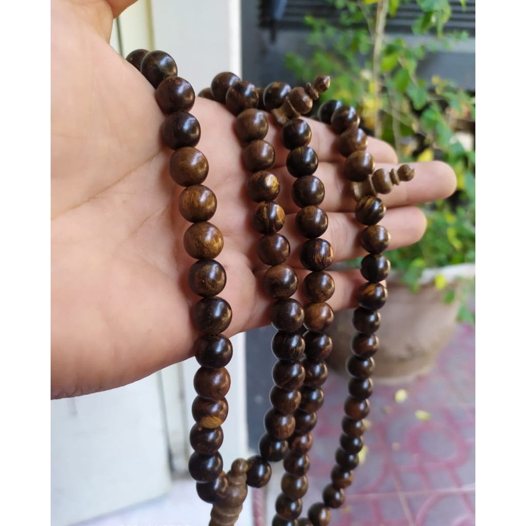 tasbih gaharu grade A 8mm gaharu buaya gaharu Kalimantan tasbih gaharu asli tasbih gaharu wangi
