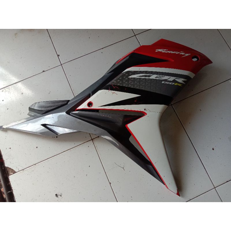 Jual Fairing Cbr R Facelift Set Sebelah Kanan Atau Kiri Shopee Indonesia