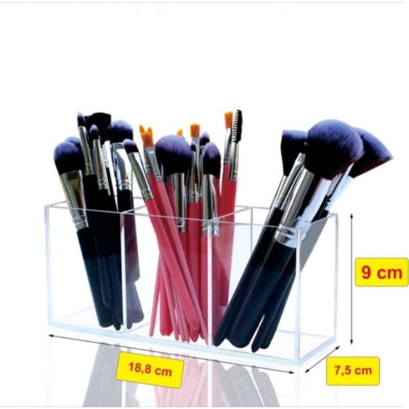 tempat Brush 3 slot/ kotak kosmetik