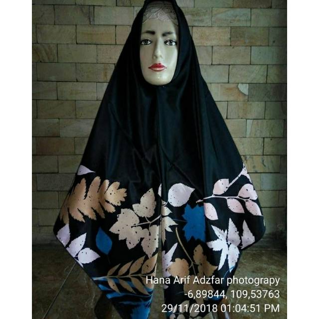Kerudung segi empat ZOYA aneka motif