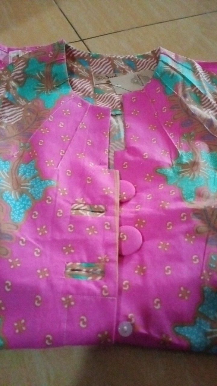 Blosuse Tunik Batik. Atasan Batik Wanita Modern. Baju Batik Wanita. Batik Pekalongan Original