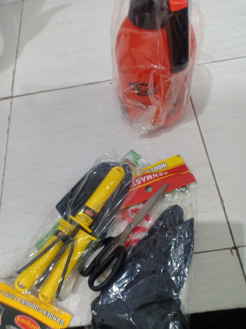 Kenmater Sarung Tangan Karet Hitam - Latex Hand Gloves