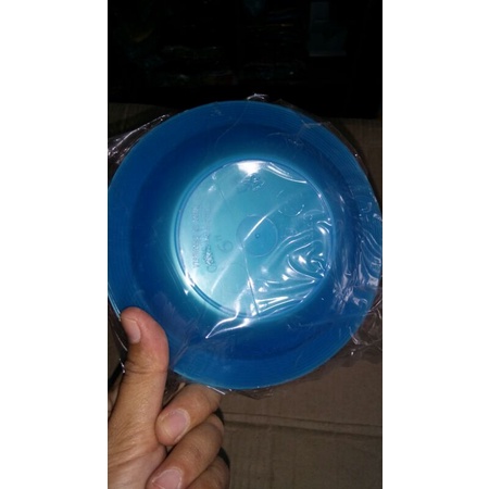 piring plastik kecil/pisin