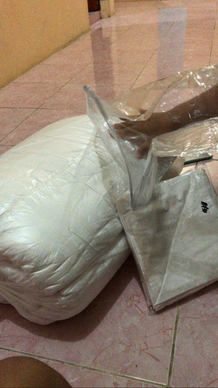 Bed Cover Set Sprei Motif Garis Putih Salur Hotel Katun Lokal Panca Tm Premium Size 180x200 Dll