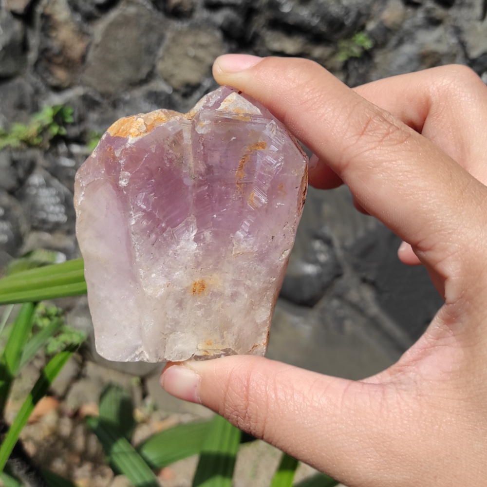 175GR Bongkahan Kristal Amethys - Kecubung Ungu