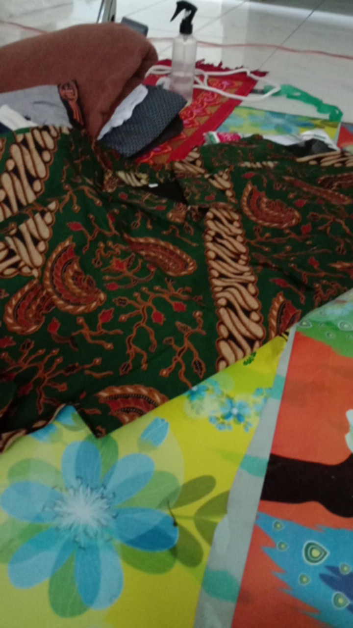Soko Aji Hijau Kemeja Batik Pria Full Furing Katun Sragenan