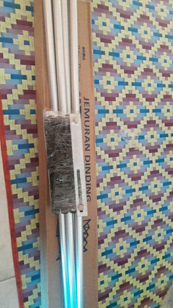 Jemuran Serbaguna Lipat Gantungan Baju Tempel Dinding Hanger Murah