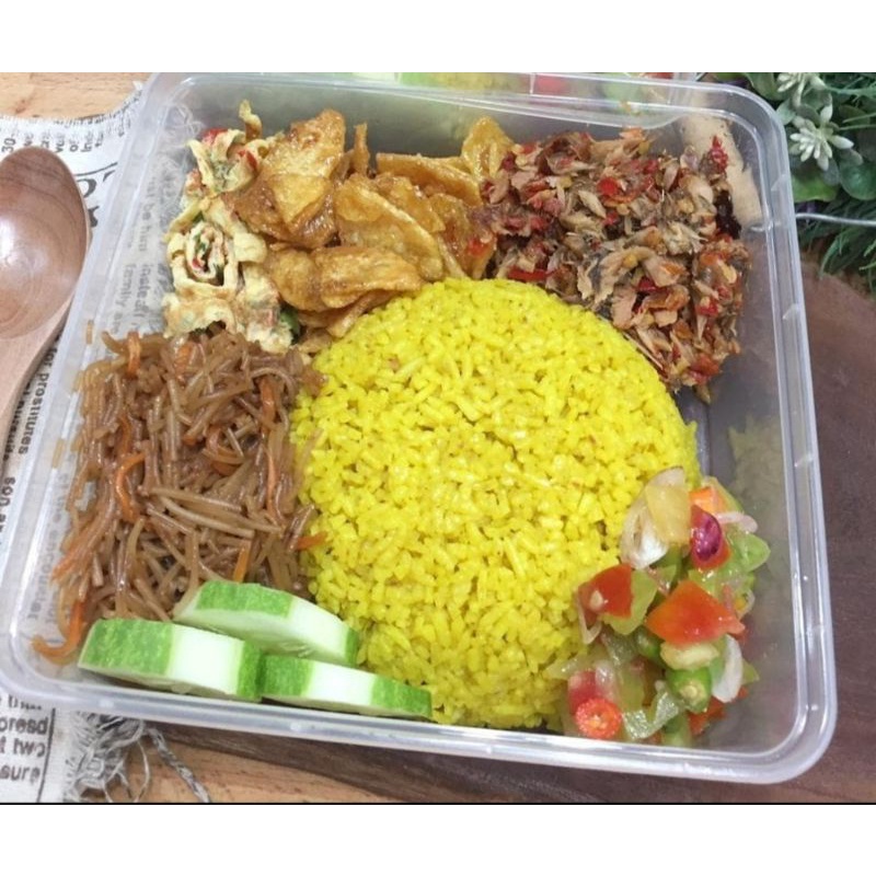 

Nasi Kuning Manado Termurah enak dan halal
