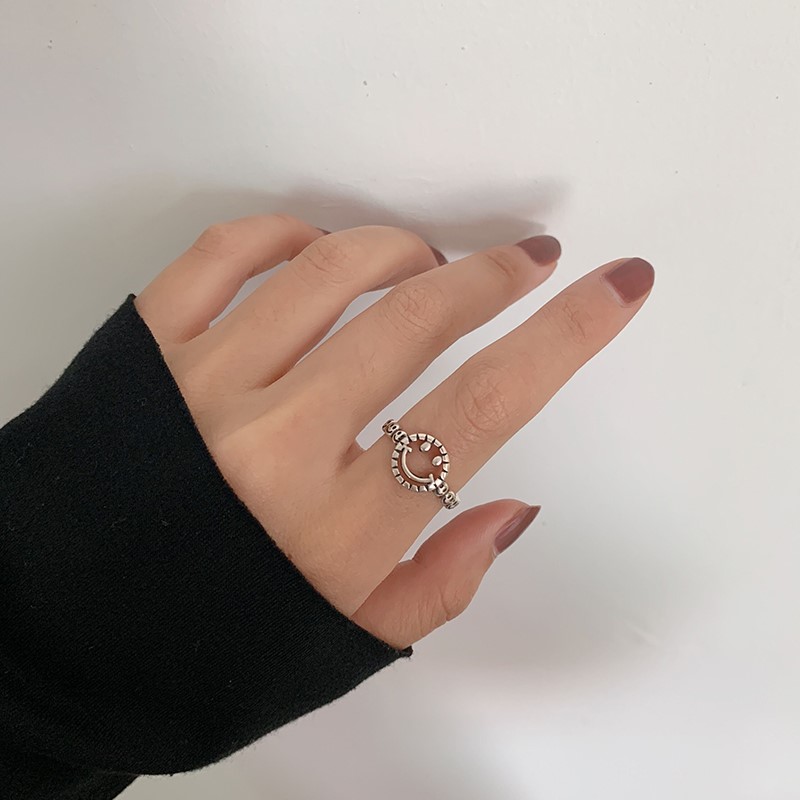 Cincin Rantai Desain Wajah Tersenyum Serbaguna