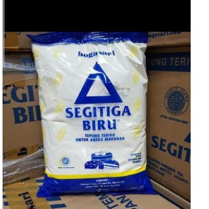 

Tepung Terigu/ Segitiga Biru Bogasari 1 kg/ Protein Rendah