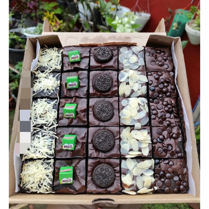 Jual BROWNIES FUDGY/BROWNIES KERING Shopee Indonesia