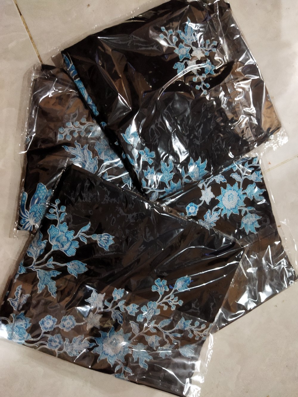 Couple Batik Keluarga || Setelan Couple Batik Ayah Ibu Anak Cewek