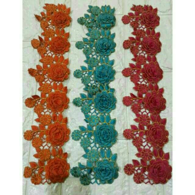Renda bordir obi bunga tumpuk