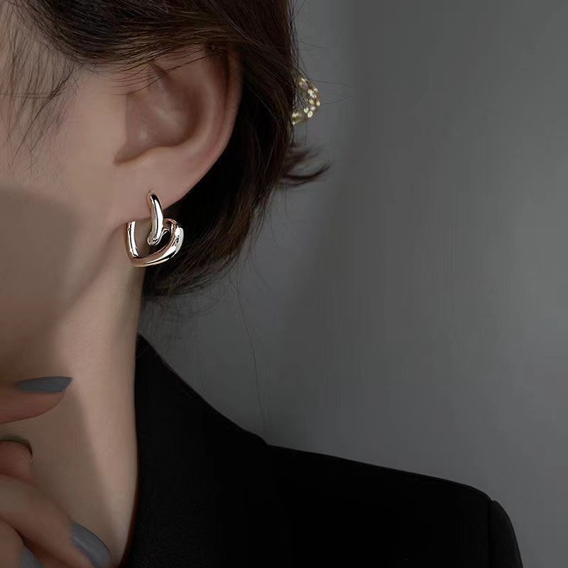 Anting Silver Needle Bentuk Hati Gaya Korea Untuk Perempuan