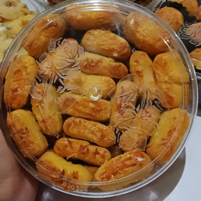 

Aneka kue kering