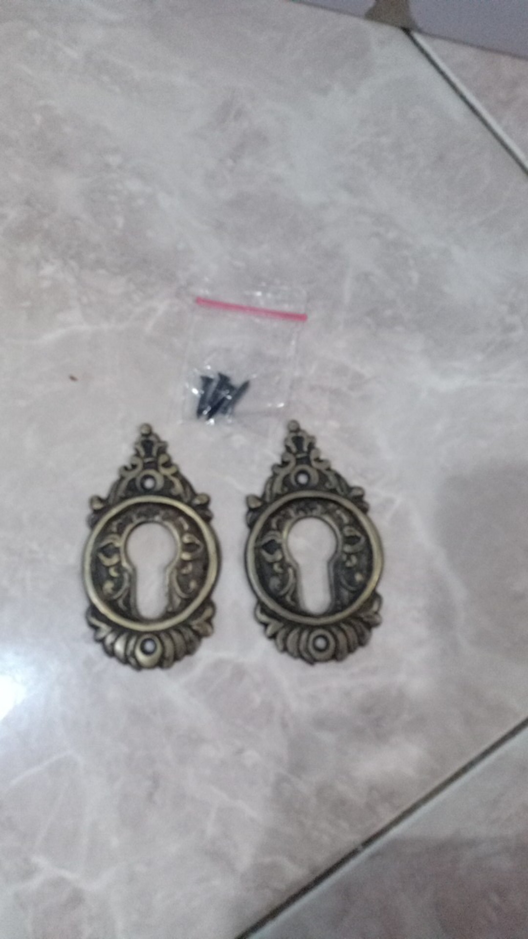 2pcs Lubang Kunci Pintu Kuningan - Lubang Kunci Motif Gunungan - Lubang Kunci Kuningan