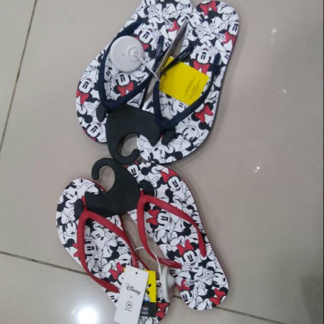 Sendal jepit micky mouse nevada