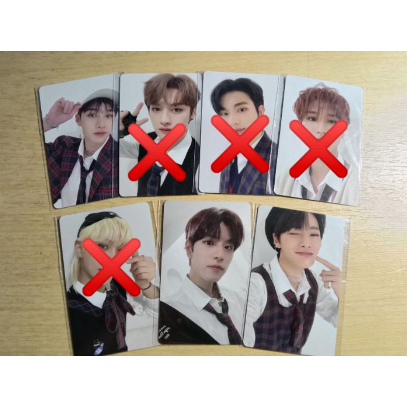 [BACA DESC] Sharing POB photocard Stray Kids Christmas EveL Bang Chan Lee Know Changbin Hyunjin Han 