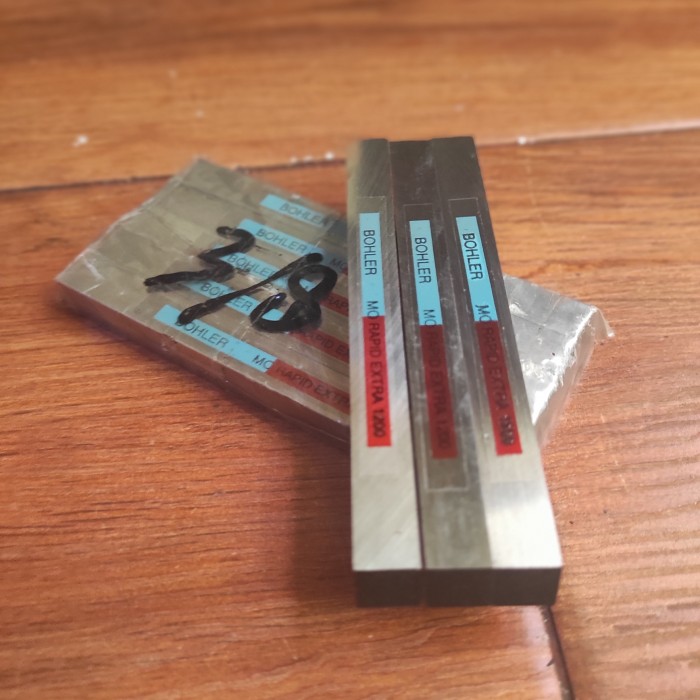 HSS Mata pisau Bubut  pahat  extra 1200 bit BOHLER  3 8   HSS Mata pisau Bubut  pahat  extra 1200 bit BOHLER  3 8