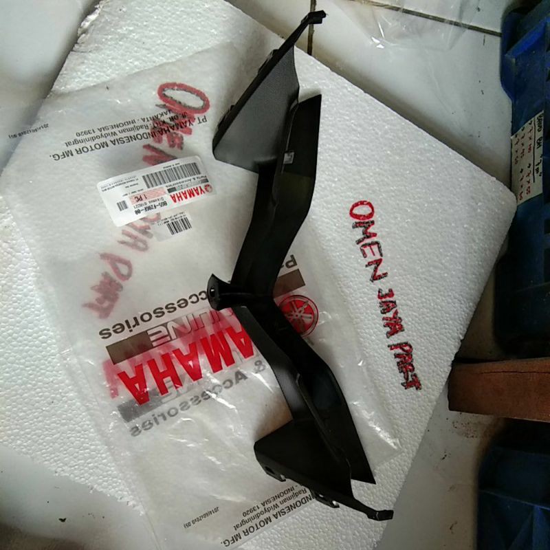 alis lampu aerox 155