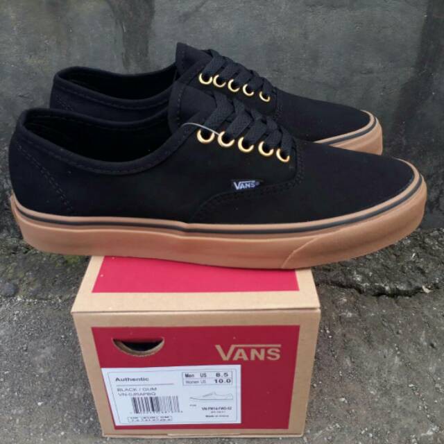 sepatu vans authentic black gum