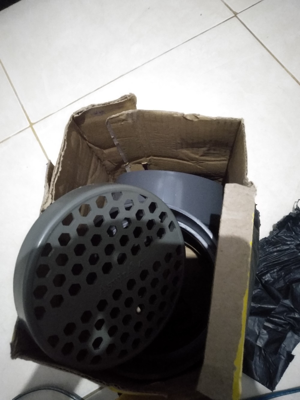 Tee Voscar 4 Inch D Pvc / T Te D