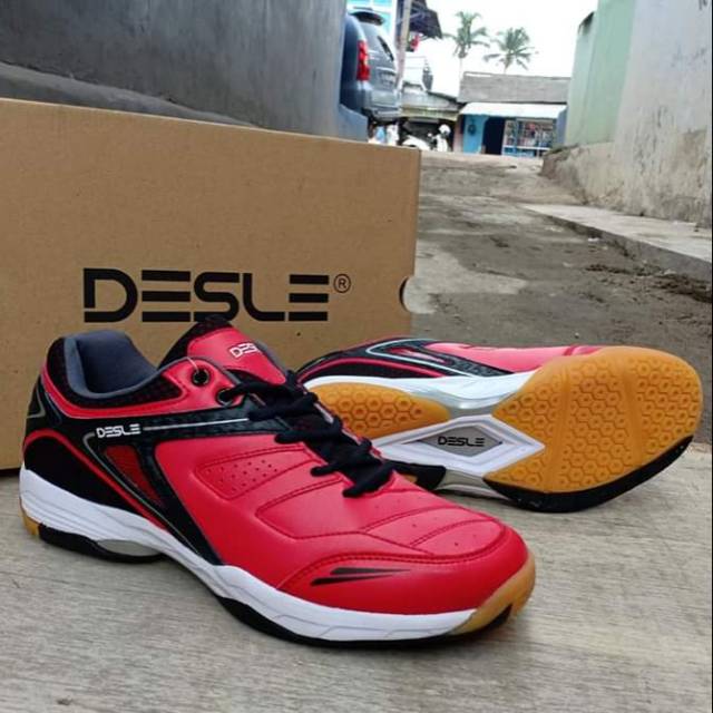Sepatu Desle Badminton Bulu Tangkis Pria Remaja Dewasa Anak Kekinian Hits Murah Terlaris Sport Kece