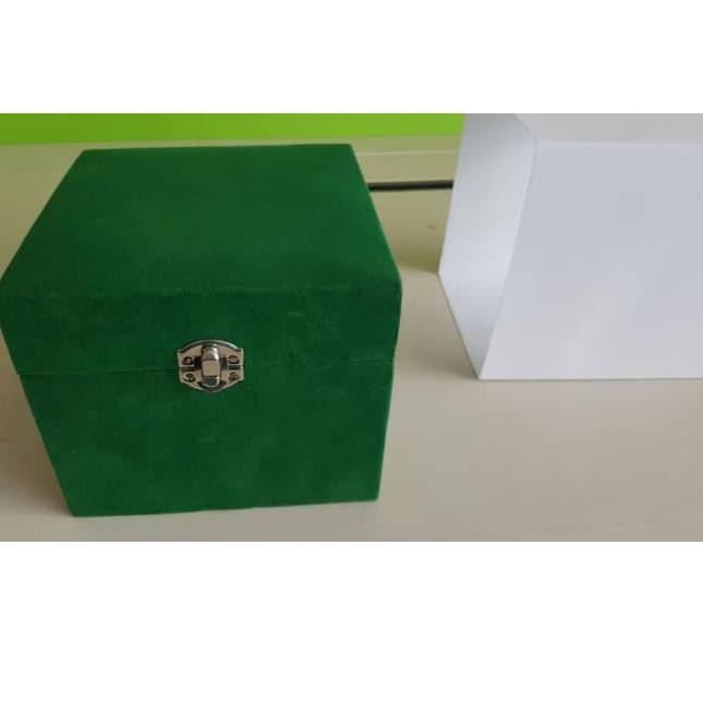 

Box bludru / tempat plakat acrylic !!