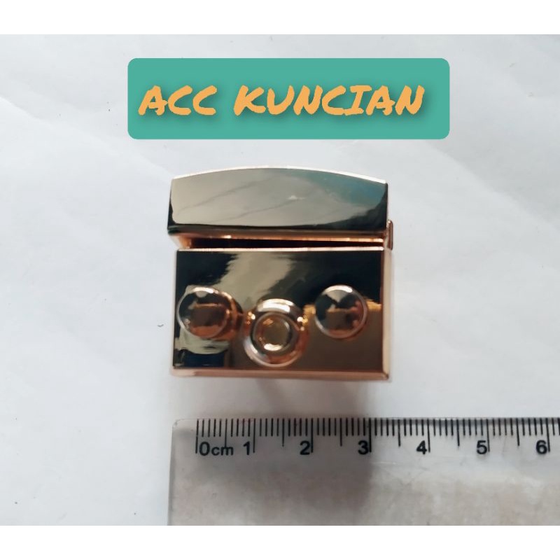 KUNCIAN TAS/ACC TAS ROSE GOLD/NIKEL @SATUAN