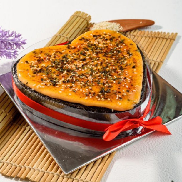 Valentine's Love Mentai Cake - Birthday Gift Hampers