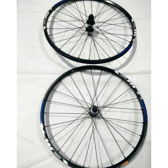 shimano mt35 wheelset