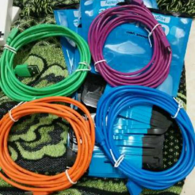 Kabel Data 3 Meter Tali Sepatu