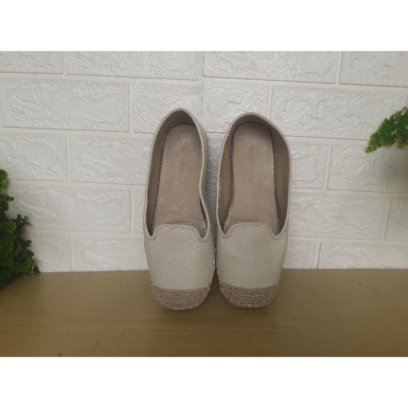 preloved sepatu andrew